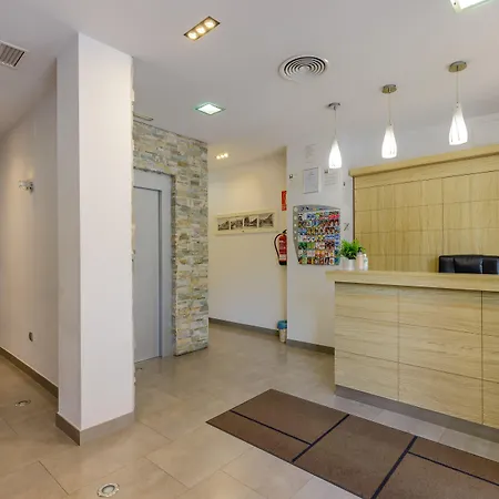 H-a Trebol Otel Málaga