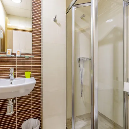 H-a Trebol Otel Málaga