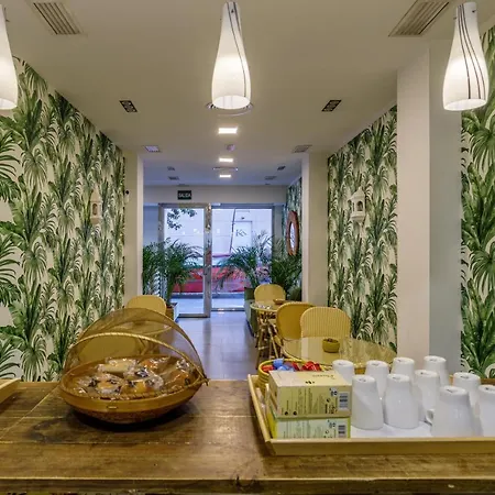 Hotel H-a Trebol *