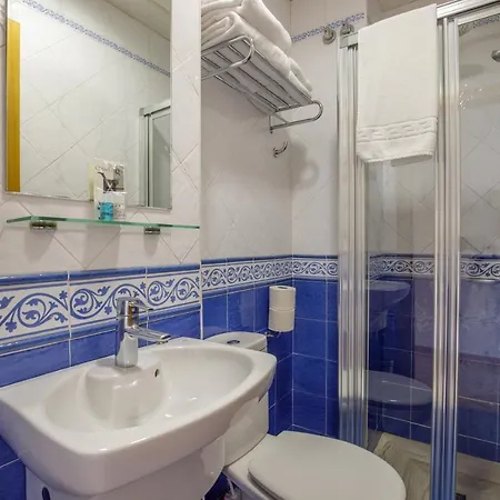 Hotel H-a Trebol *